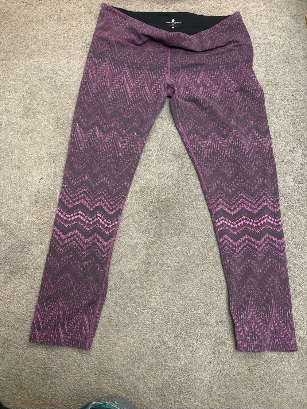 Tuff Athletics Purple Chevron Zigzag Active Leggings